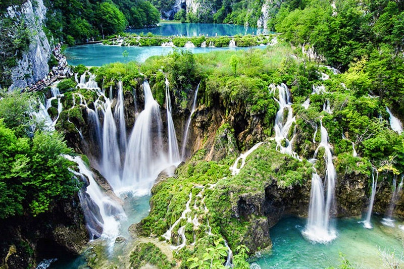 Nohkalikai Falls, Assam